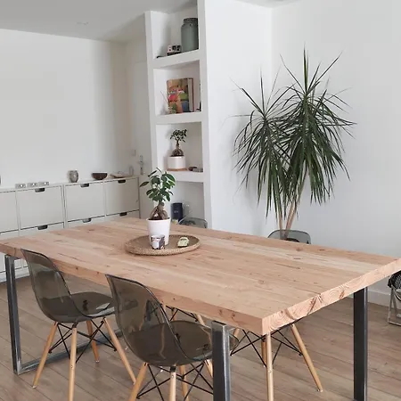 65m2 Proche Centre Ville, Parking Angers