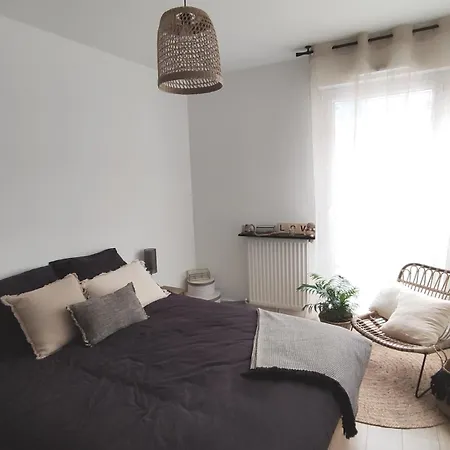 65m2 Proche Centre Ville, Parking