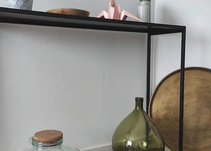 65m2 Proche Centre Ville, Parking Apartment *